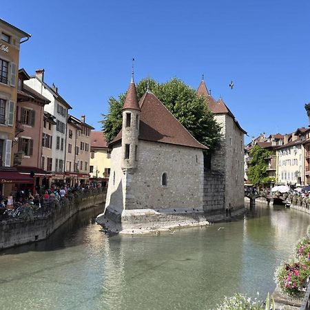 Outstanding apartment in Annecy Buitenkant foto