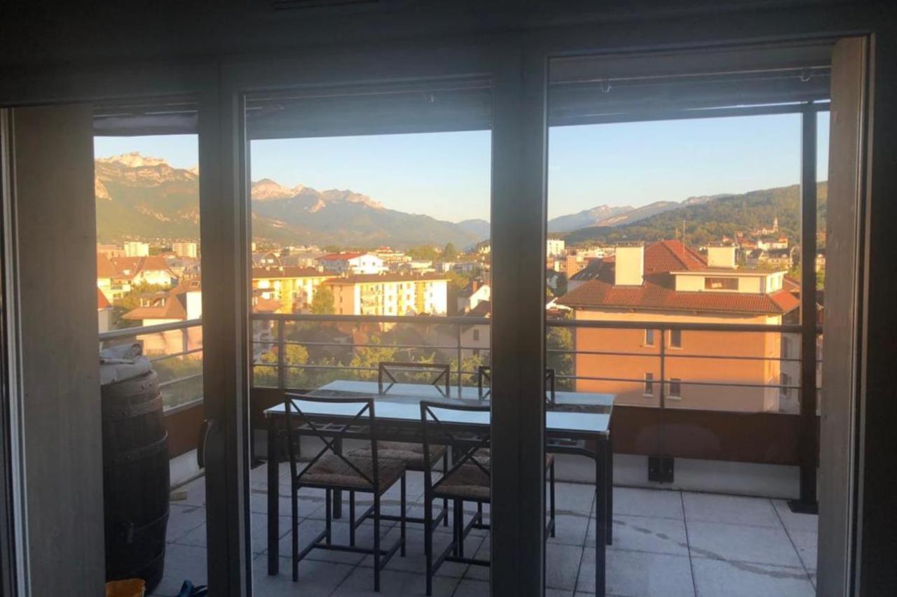 Outstanding apartment in Annecy Buitenkant foto